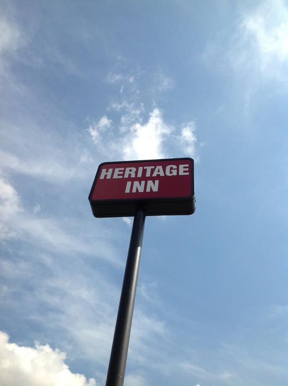 Heritage Inn Cleveland Exterior photo